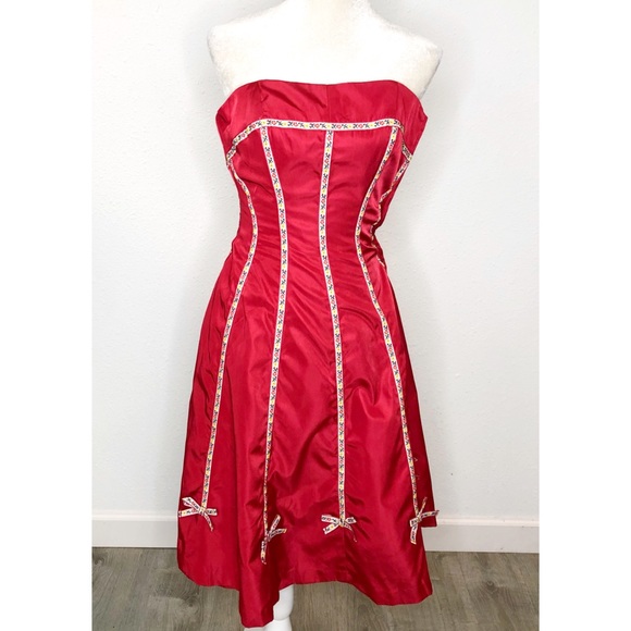 Unique Vintage Dresses & Skirts - Unique Vintage Strapless Ribbon Della Swing Dress